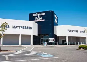 DeWaard & Bode retail store